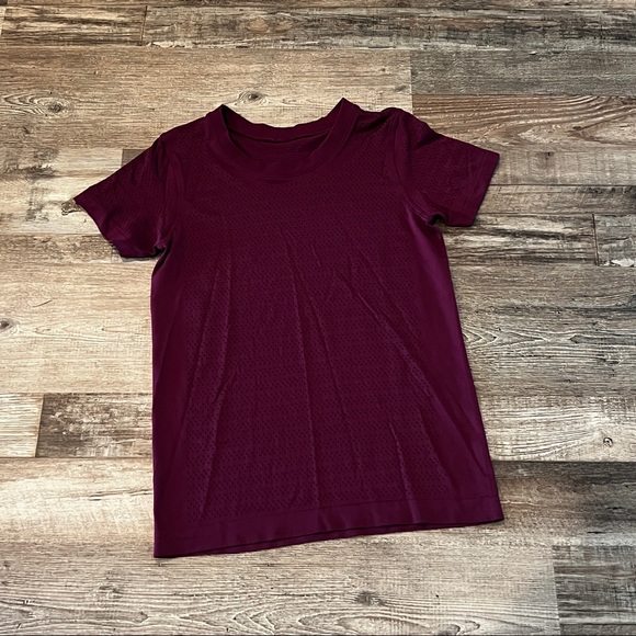 Lululemon Breeze By Short Sleeve *Squad - Picture 2 of 6